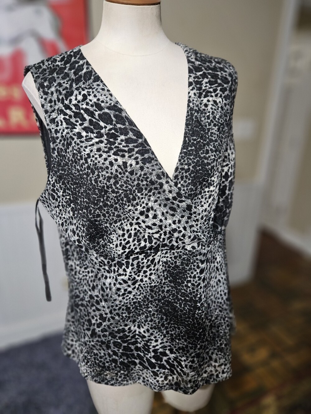 NWT! Kasper Leopard Print Top Size 16